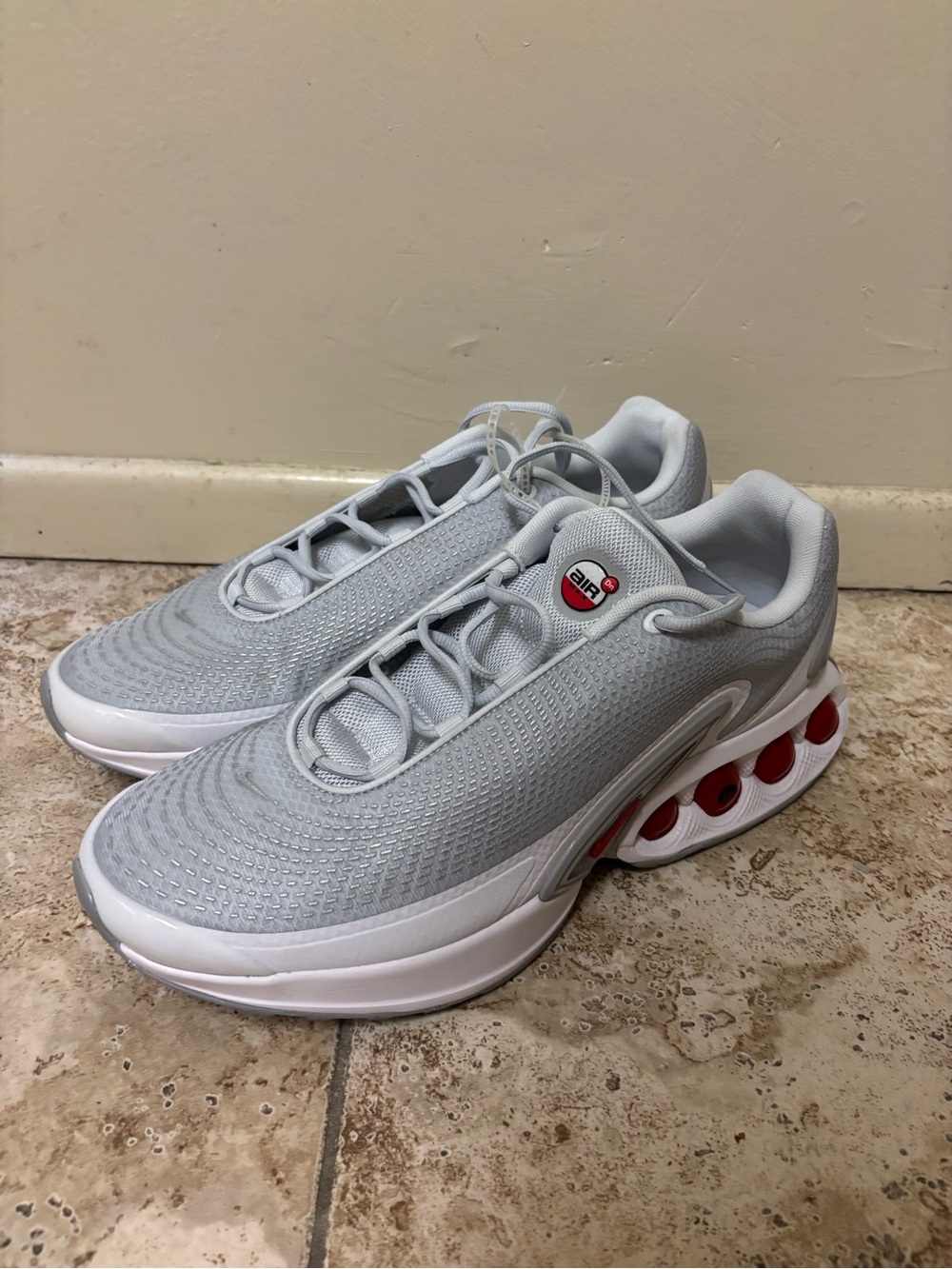 Nike Air Max DN SE Pure Platinum Wolf Grey Lifestyle Shoes Men’s 14 DV3337-018